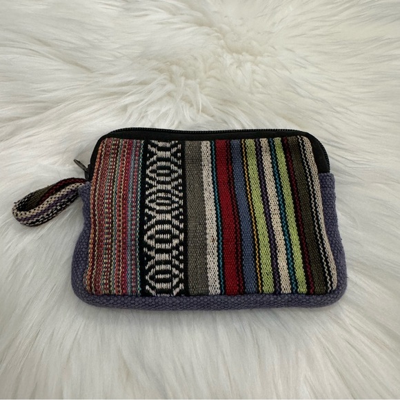 Striped Stylish Mini Coin Purse With Zipper - Picture 5 of 10